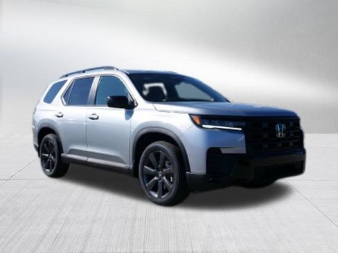 New 2026 Honda Pilot Sport image 8