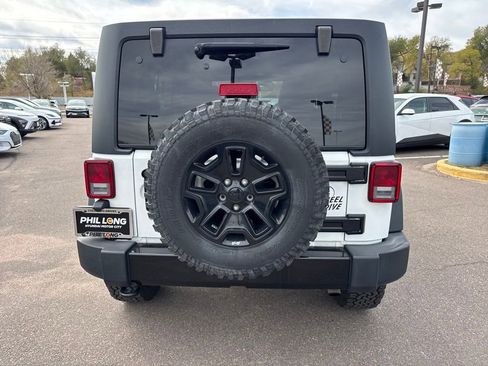 Used 2017 Jeep Wrangler Unlimited Sport image 15