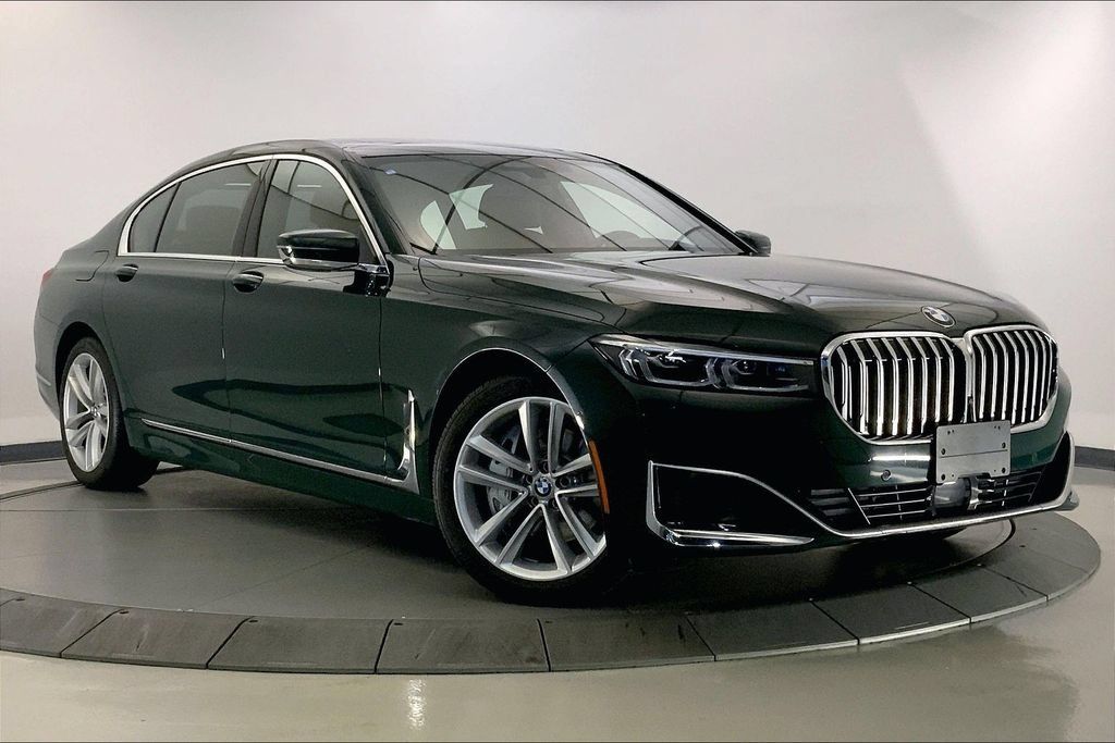 Used 2022 BMW 750i xDrive w/ Luxury Rear Seating Package AWD/4WD image 33