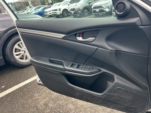 Used 2019 Honda Civic Sport image 16