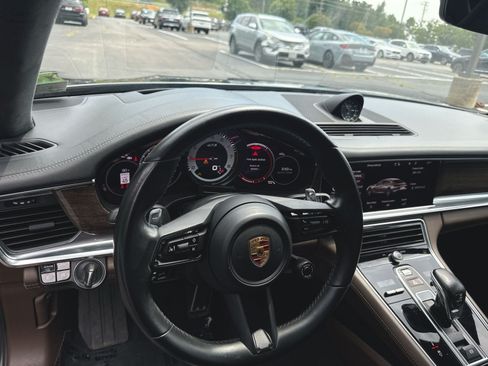 Used 2021 Porsche Panamera GTS AWD/4WD image 11