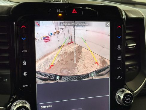 New 2026 RAM 1500 4x4 Crew Cab image 40