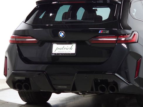 Used 2025 BMW M5 Touring w/ M Driver's Package AWD/4WD image 12