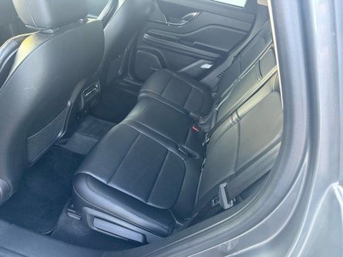 Used 2024 Lincoln Corsair Reserve w/ Equipment Group 201A image 11