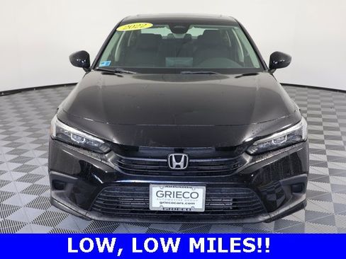 Used 2022 Honda Civic EX image 3