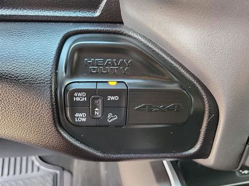 Used 2024 RAM 2500 Big Horn w/ Off Road Package AWD/4WD image 15
