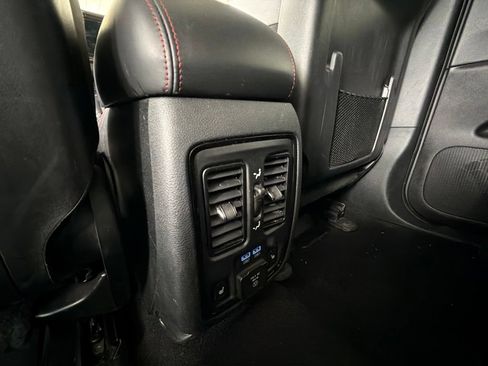 Used 2024 Dodge Durango GT AWD/4WD image 21
