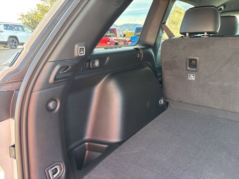 New 2025 Jeep Grand Cherokee Altitude image 43