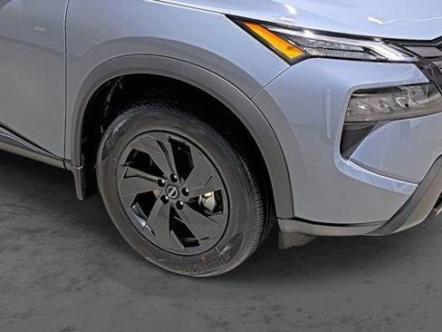New 2026 Nissan Rogue SV AWD/4WD image 14