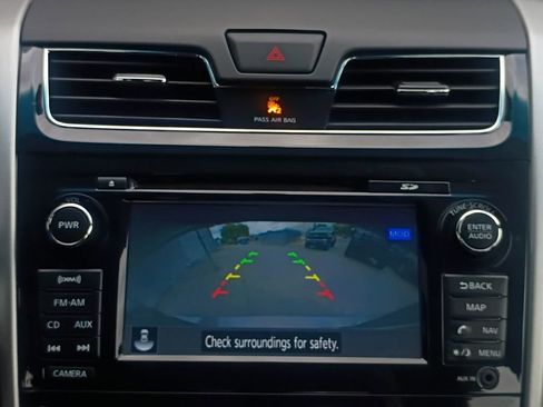 Used 2013 Nissan Altima 3.5 SL w/ Technology Pkg image 9