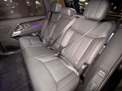 New 2026 Land Rover Range Rover Long Wheelbase SE AWD/4WD image 25