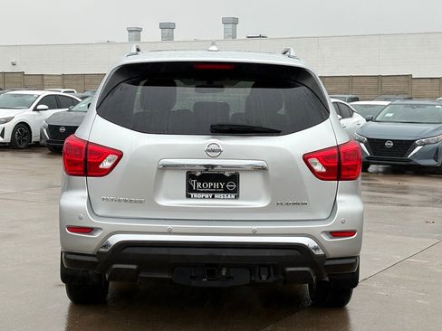 Used 2019 Nissan Pathfinder Platinum image 7