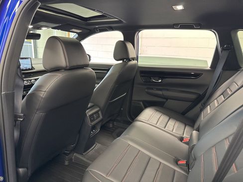 Used 2025 Honda CR-V Sport Touring image 41