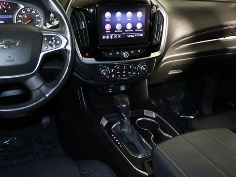 Used 2021 Chevrolet Traverse RS w/ LPO, Floor Liner Package image 17