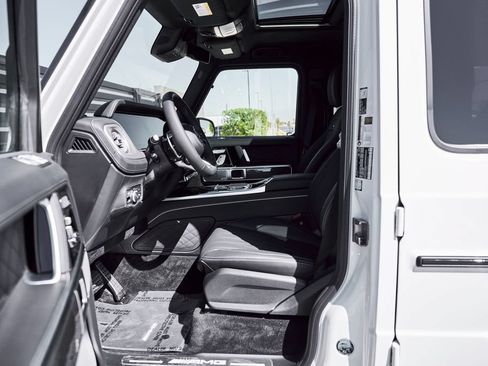Used 2026 Mercedes-Benz G 63 AMG 4MATIC image 33
