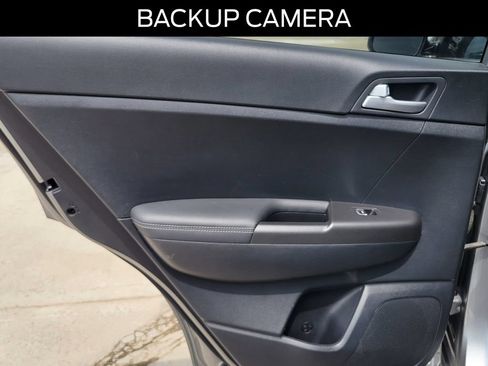 Used 2022 Kia Sportage LX FWD image 13