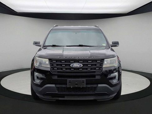 Used 2016 Ford Explorer Sport image 3