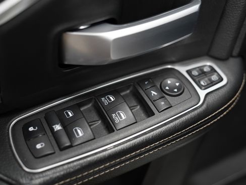 Used 2023 RAM 2500 Lone Star w/ Night Edition image 18