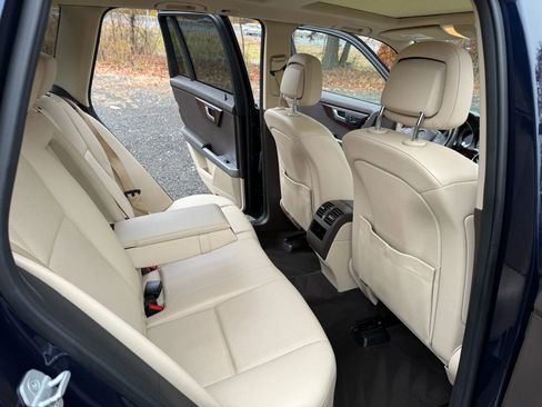 Used 2015 Mercedes-Benz GLK 350 4MATIC image 19