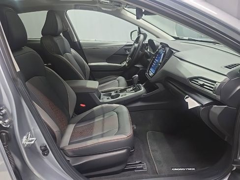 Certified 2025 Subaru Crosstrek 2.5i Limited w/ Popular Package #3A AWD/4WD image 5