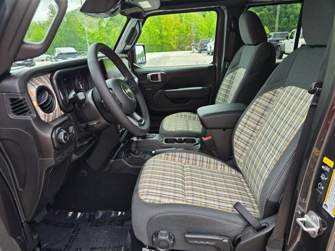 New 2026 Jeep Wrangler Unlimited Sport AWD/4WD image 4