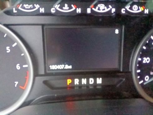 Used 2019 Ford Expedition XLT w/ Equipment Group 201A image 8