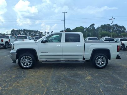 Used 2018 GMC Sierra 1500 SLT w/ SLT Premium Package