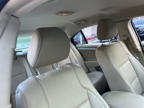 Used 2016 Ford Taurus SEL w/ Equipment Group 201A image 31