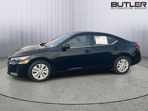 Used 2024 Nissan Sentra S FWD image 3