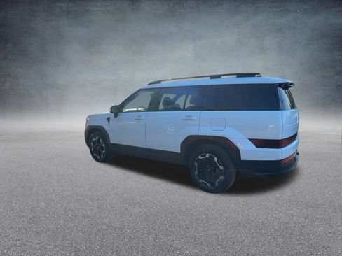 Used 2025 Hyundai Santa Fe SEL image 16