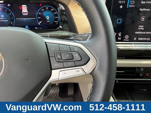 Used 2025 Volkswagen Atlas SE w/ Panoramic Sunroof Package FWD image 23