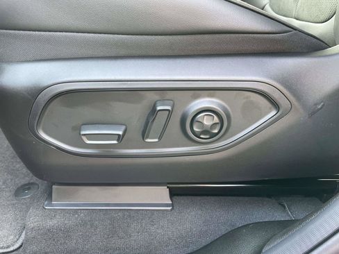 New 2025 Jeep Grand Cherokee L Altitude AWD/4WD image 24