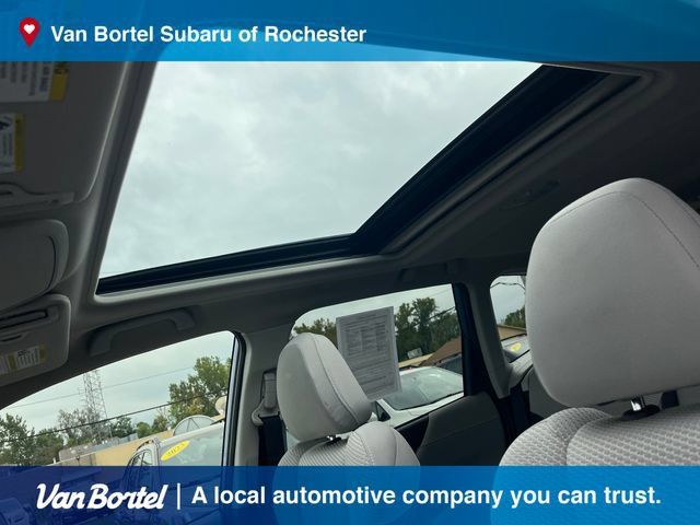 Used 2019 Subaru Forester Premium w/ All-Weather Package AWD/4WD image 14