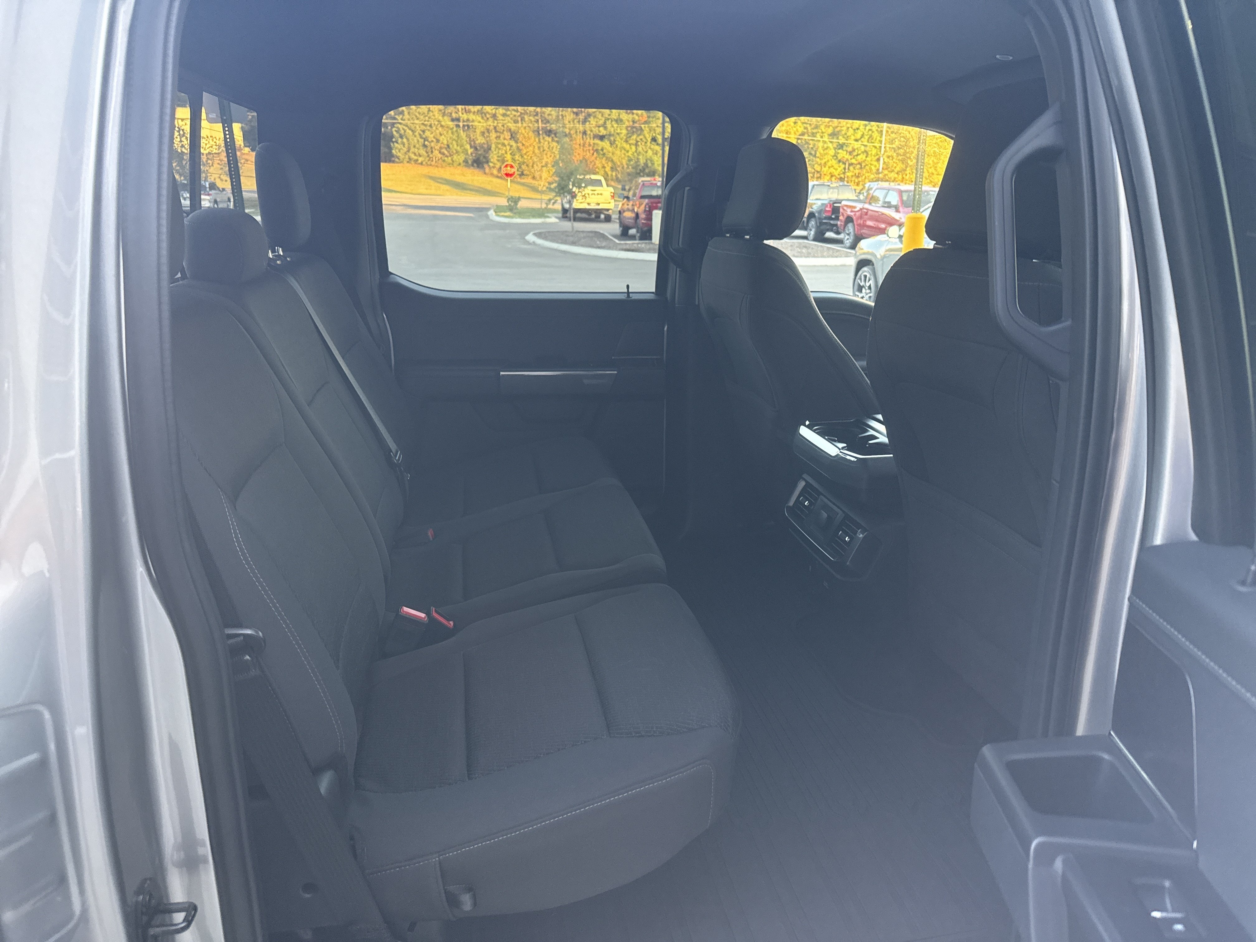 Used 2022 Ford F150 XLT w/ Equipment Group 302A High AWD/4WD image 25