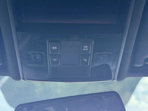Used 2015 Volkswagen GTI S FWD image 27
