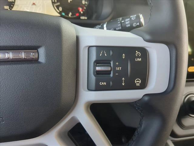 Used 2026 Land Rover Defender 130 X-Dynamic SE AWD/4WD image 14