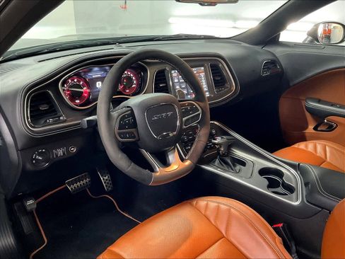 Used 2023 Dodge Challenger SRT Hellcat image 16