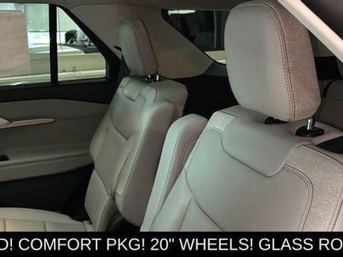 New 2026 Ford Explorer Active w/ Active Comfort Package AWD/4WD image 24