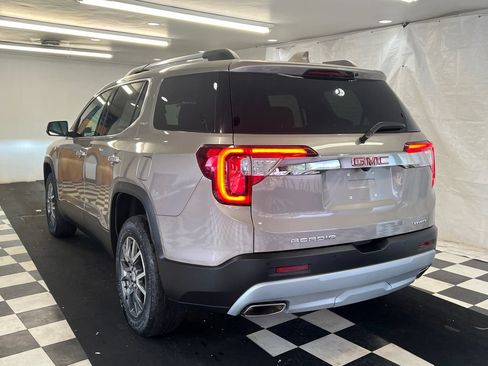 Used 2023 GMC Acadia SLE w/ Driver Convenience Package AWD/4WD image 9