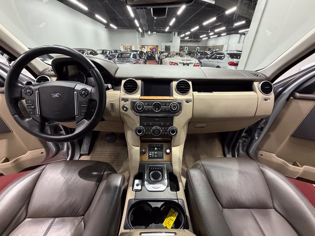 Used 2016 Land Rover LR4 HSE LUX AWD/4WD image 48