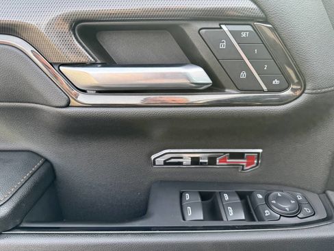 Used 2024 GMC Sierra 1500 AT4 w/ Technology Package image 26