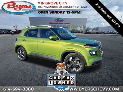 Used 2023 Hyundai Venue SEL w/ Cargo Package