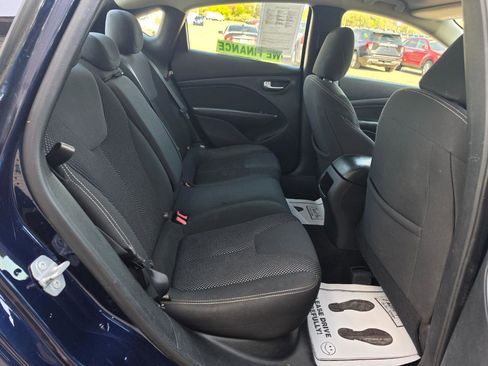Used 2015 Dodge Dart SXT FWD image 16