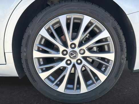 Used 2020 Lexus ES 350 w/ Premium Package FWD image 31