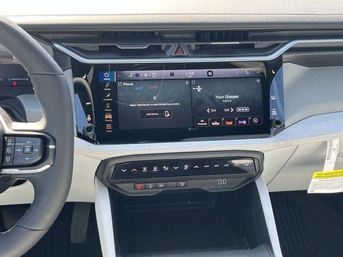 New 2026 Jeep Cherokee Laredo AWD/4WD image 15
