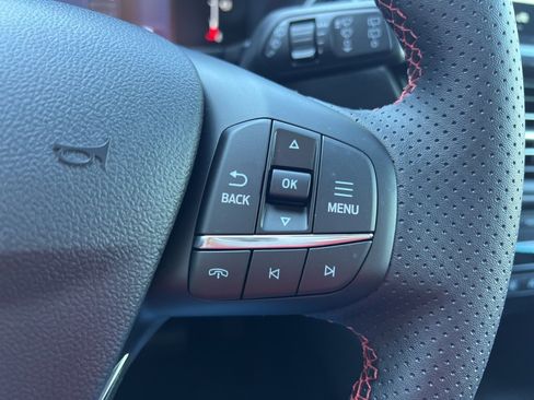 New 2026 Ford Escape ST-Line w/ Tech Pack #1 image 17