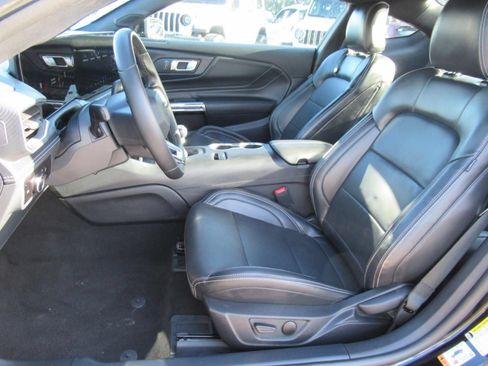 Used 2024 Ford Mustang GT Premium RWD image 16