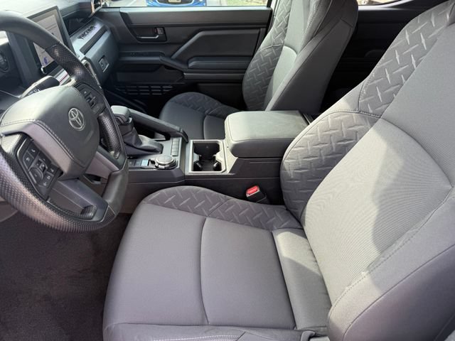 Used 2026 Toyota Tacoma SR5 AWD/4WD image 13