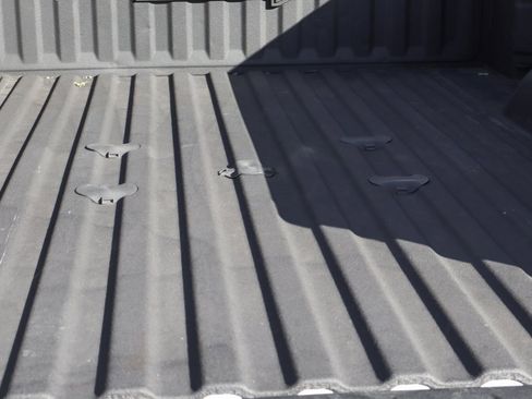 Used 2023 GMC Sierra 3500 AT4 w/ AT4 Premium Plus Package image 9