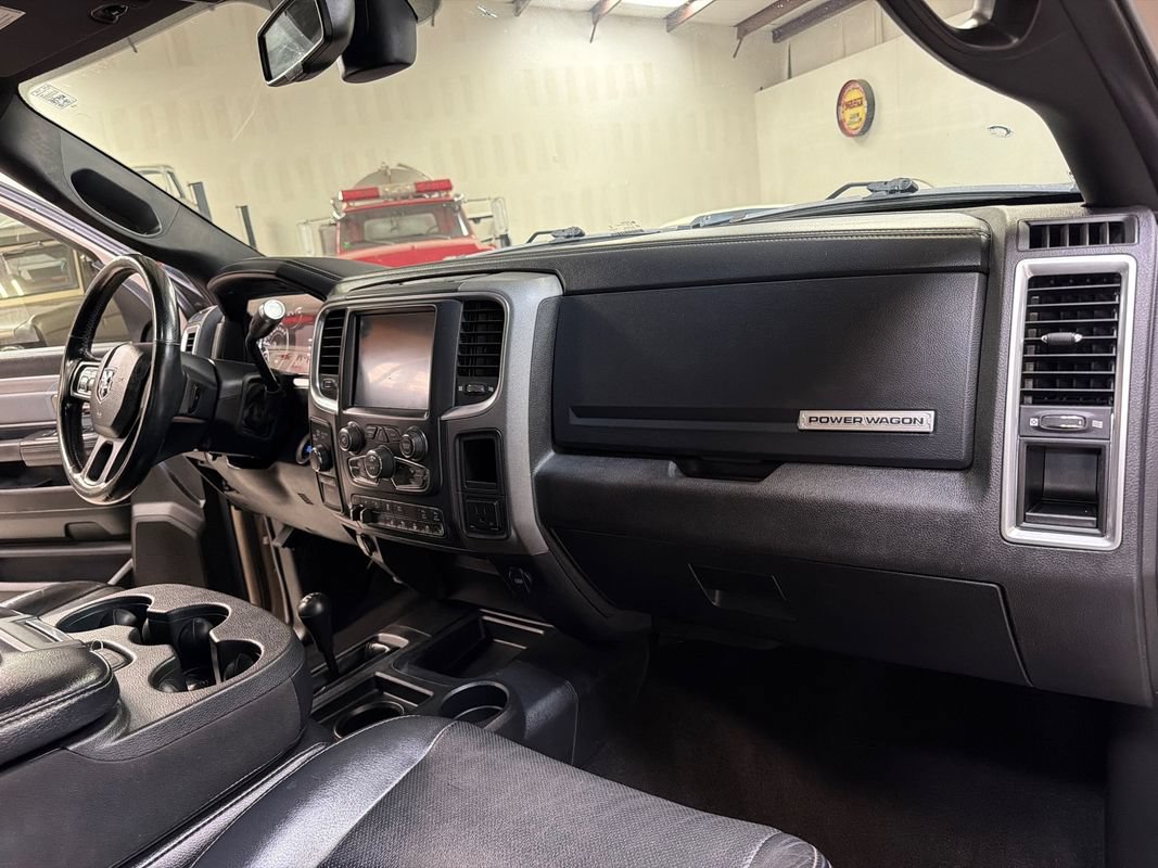 Used 2018 RAM 2500 Power Wagon w/ Leather & Luxury Group AWD/4WD image 34